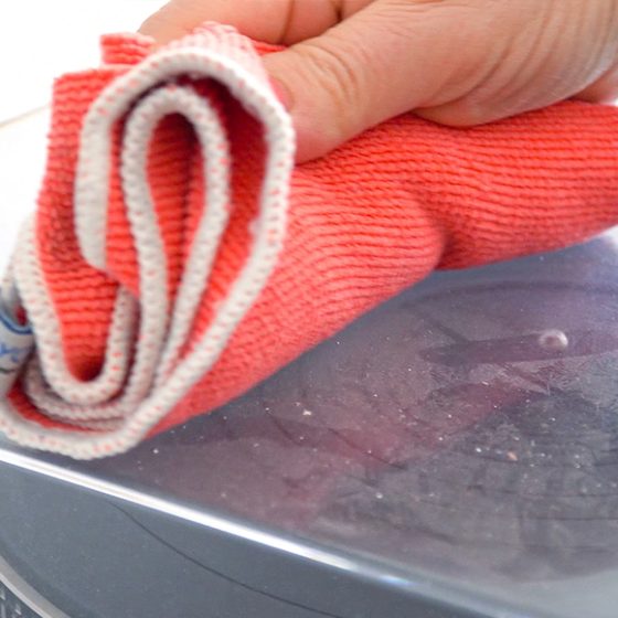 Effektive Staubwischen-Tipps: Wie du Staub langanhaltend reduzierst