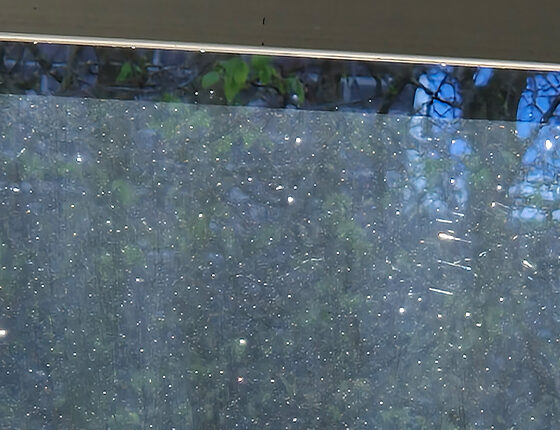 Plötzlich Schmieren auf den Fenstern im Frühjahr – Warum das passieren kann!