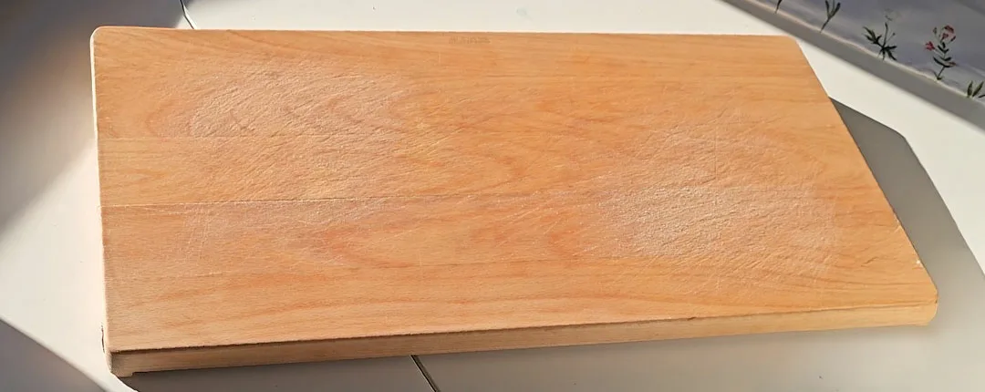 Holzbrett richtig reinigen & pflegen – natürlich, hygienisch, langlebig